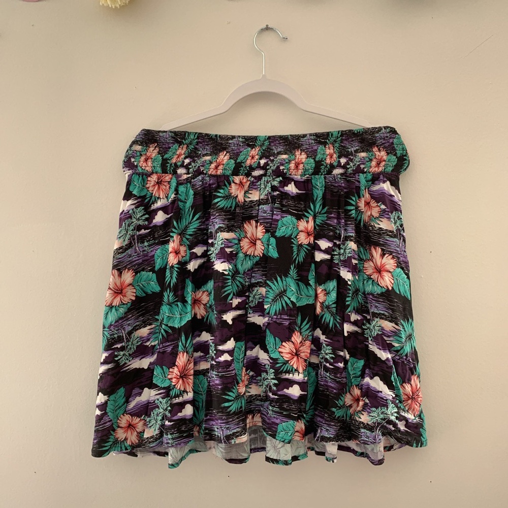 Hawaiian print skirt